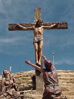 Jesús elevado en la Cruz